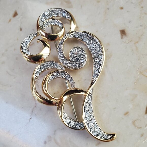 Fifth Avenue Collection Jewelry - Signed Fifth Ave Collection Butler Clear Rhinestone Swirl Design Brooch Pin
